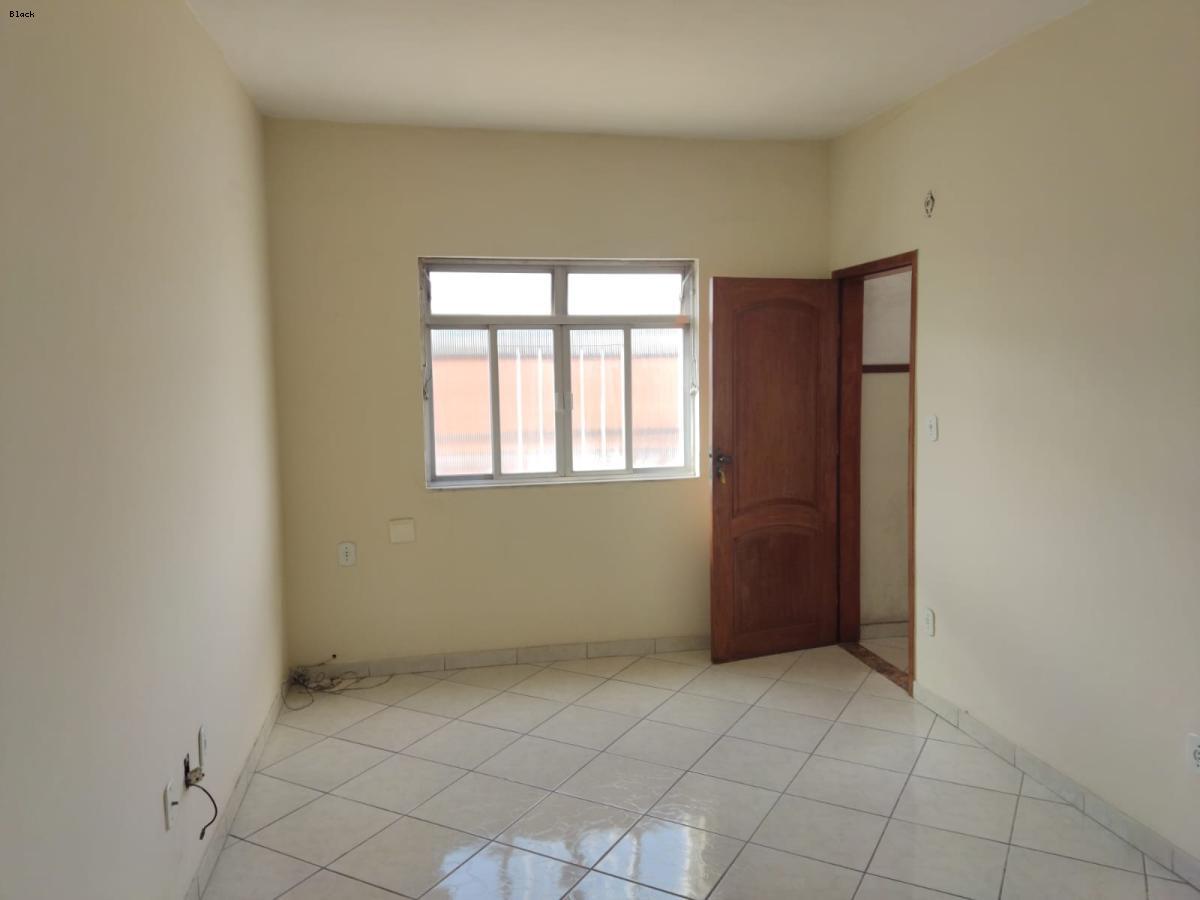 Apartamento à venda com 2 quartos, 69m² - Foto 1