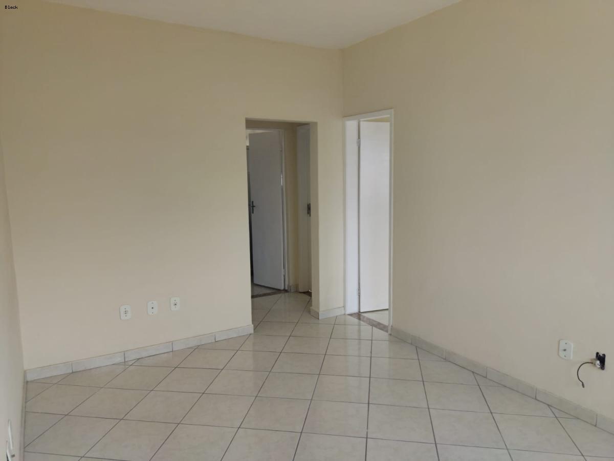 Apartamento à venda com 2 quartos, 69m² - Foto 2