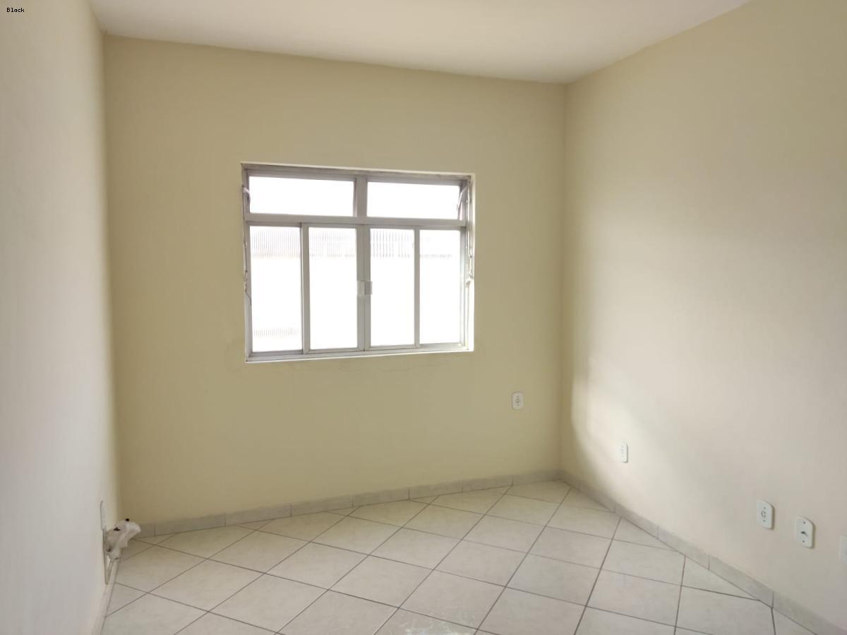 Apartamento à venda com 2 quartos, 69m² - Foto 4