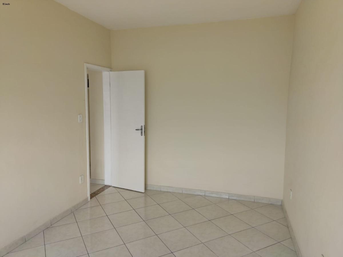 Apartamento à venda com 2 quartos, 69m² - Foto 3