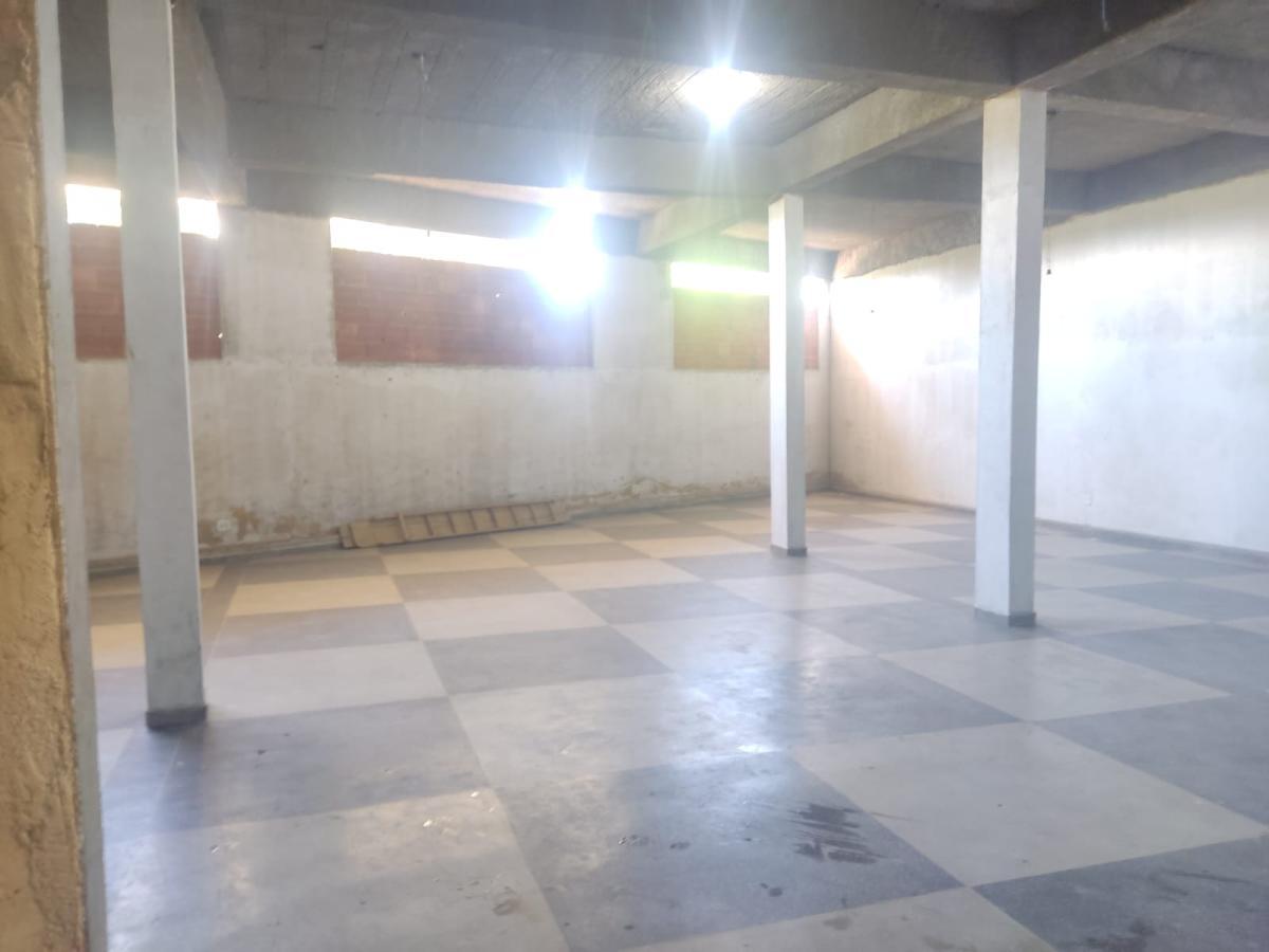 Prédio Inteiro à venda, 220m² - Foto 22