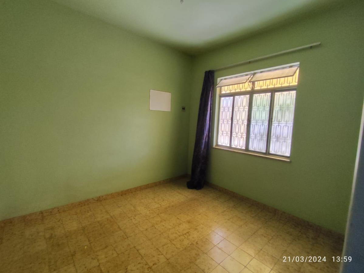 Casa à venda com 4 quartos, 300m² - Foto 11